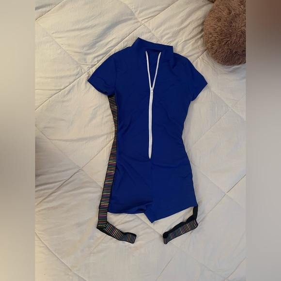 Racer Short Romper - Picture 5 of 6
